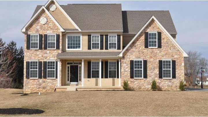 143 Bridle Path Ln, Coatesville, PA 19320 - photo 1