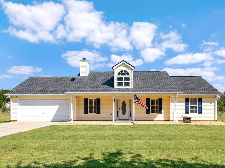 802 Spicebush Path, Locust Grove, GA 30248 - photo 1