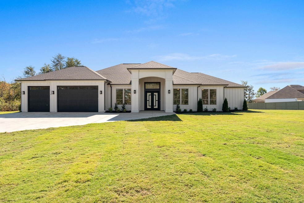 1730 Riveroak Rd, Inman, SC 29349 - photo 1