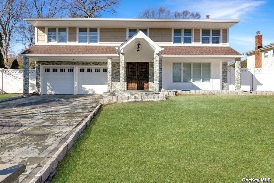 66 Wicks Path, ComMacK, NY 11725 - photo 1