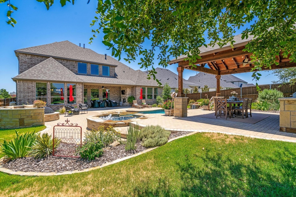 9145 Cordero Dr, North Richland Hills, TX 76182 - photo 1