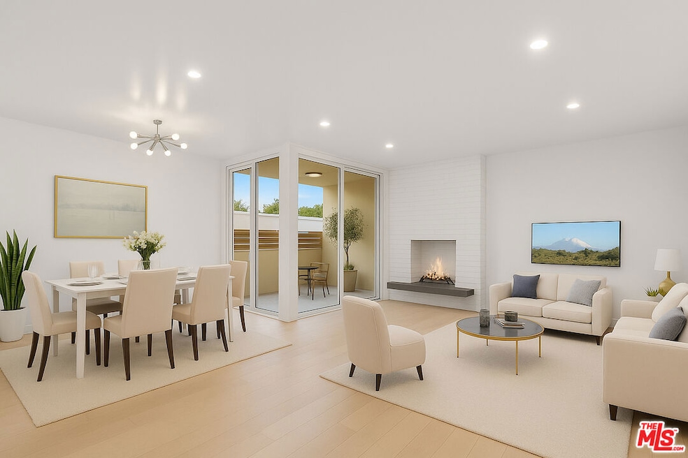 1807 Camden Ave unit 4, Los Angeles, CA 90025 - photo 1