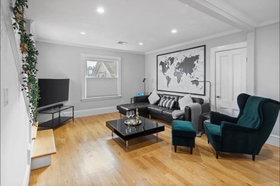 14 Everett St unit 2, Medford, MA 02155 - photo 1