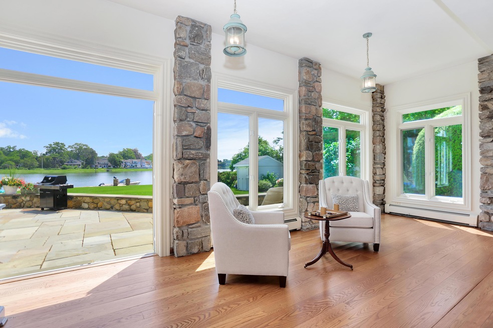 33 Willowmere Cir Riverside CT-print-022