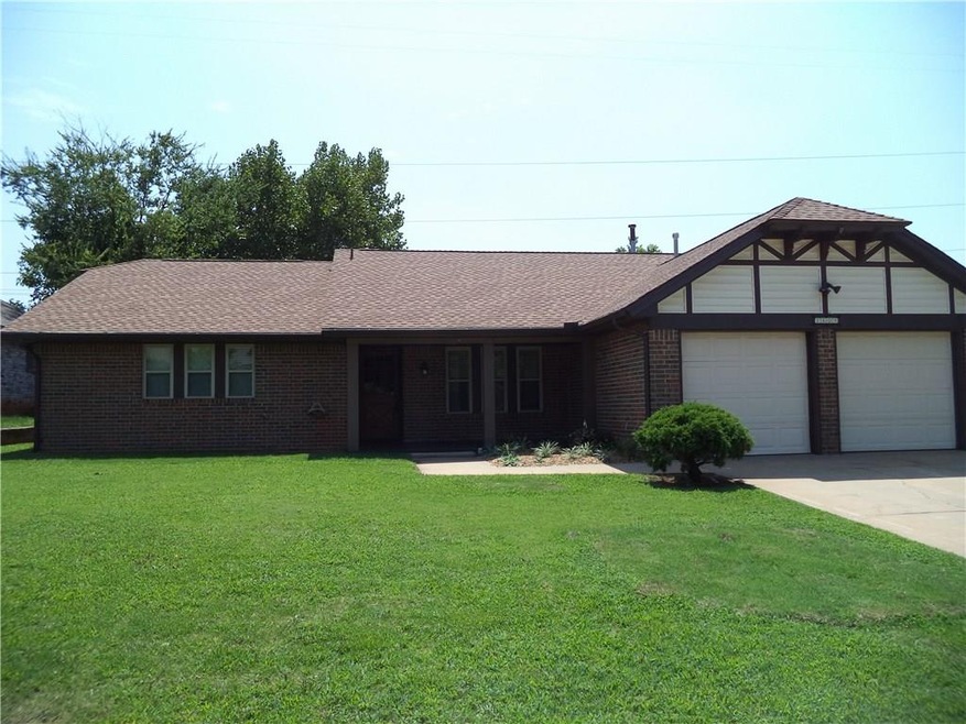 2604 NW 115th Place, Oklahoma City, OK 73120 - photo 1