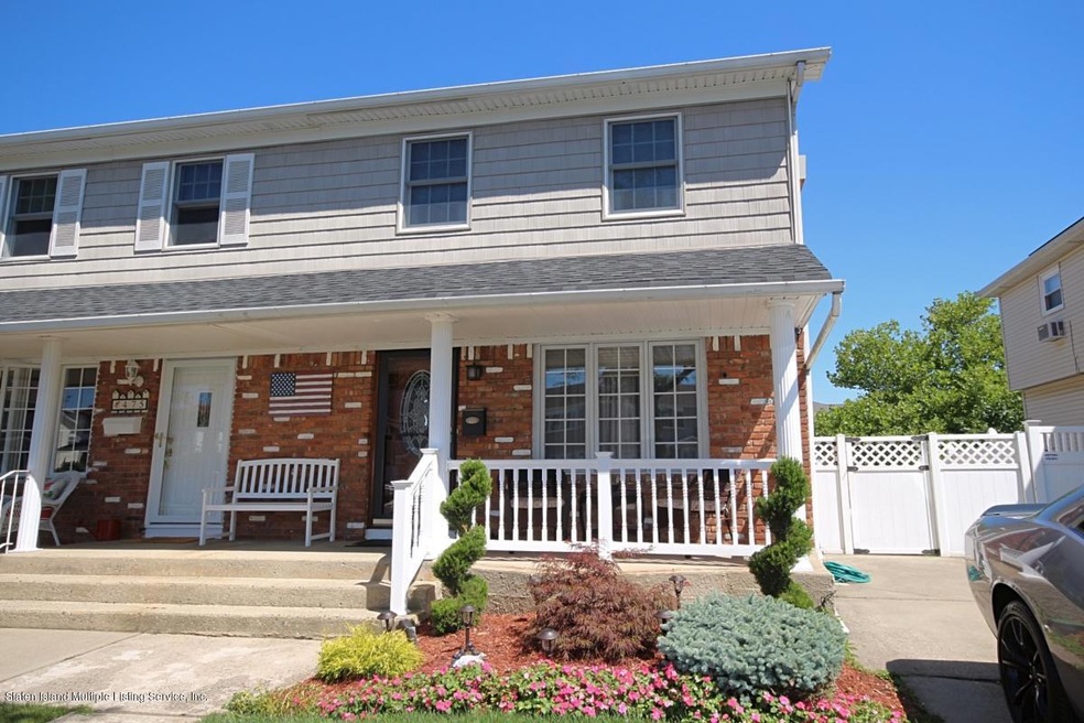 473 Leverett Ave, Staten Island, NY 10308 - photo 1