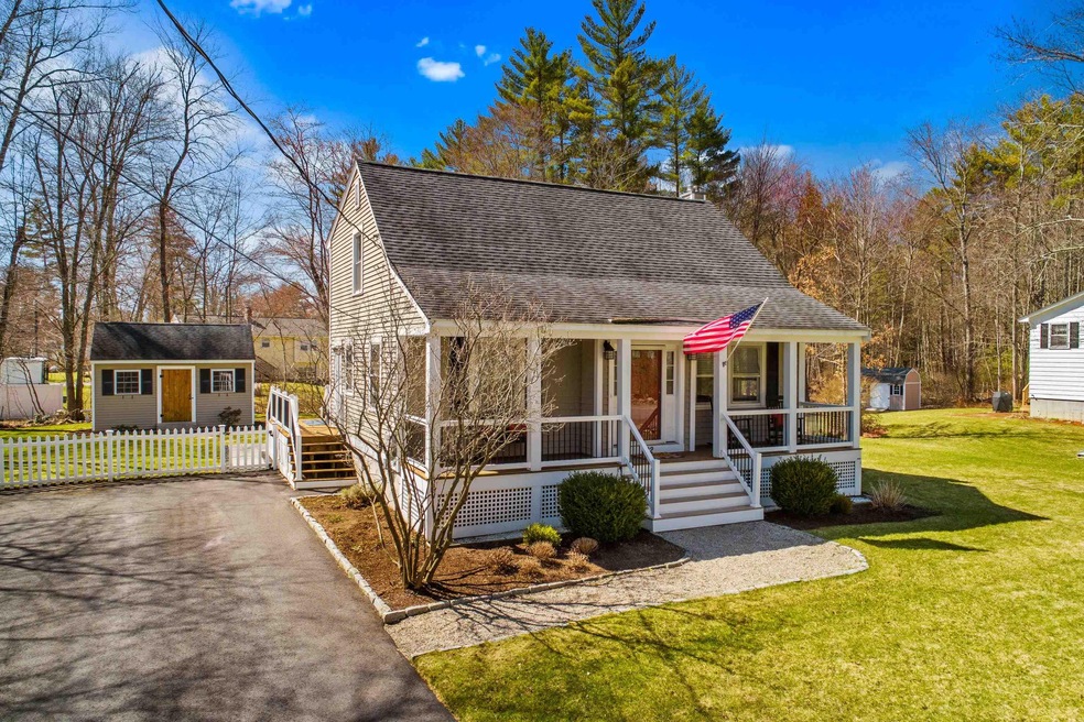 122 Joppa Rd, MerriMacK, NH 03054 - photo 1