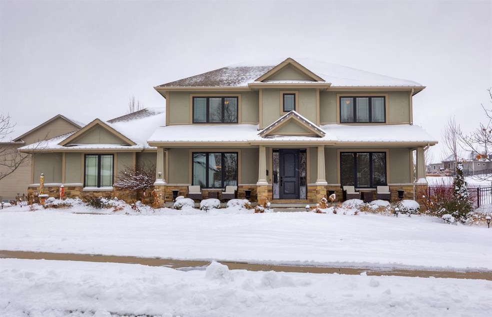 4812 160th St, Urbandale, IA 50323 - photo 1