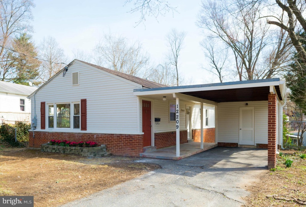 12209 Bluhill Rd, Silver Spring, MD 20902 - photo 1