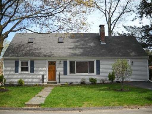 42 Janet Cir, Shrewsbury, MA 01545 - photo 1