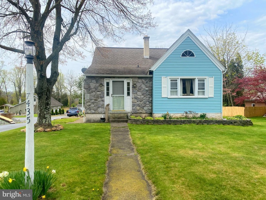 7435 Boyertown Pike, Douglassville, PA 19518 - photo 1