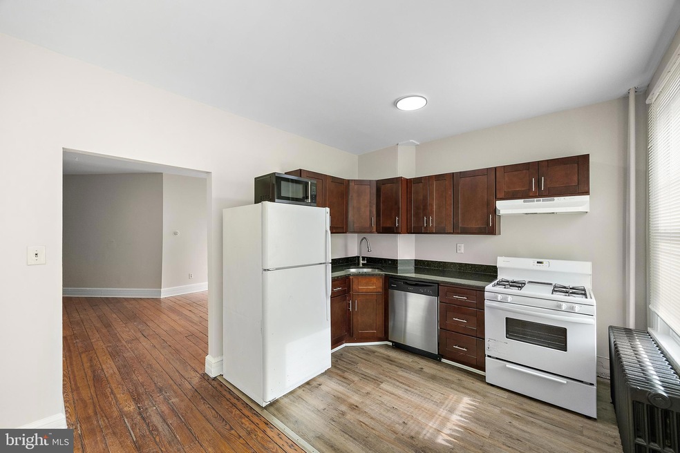 1209 W 9th St unit 2, Wilmington, DE 19806 - photo 1