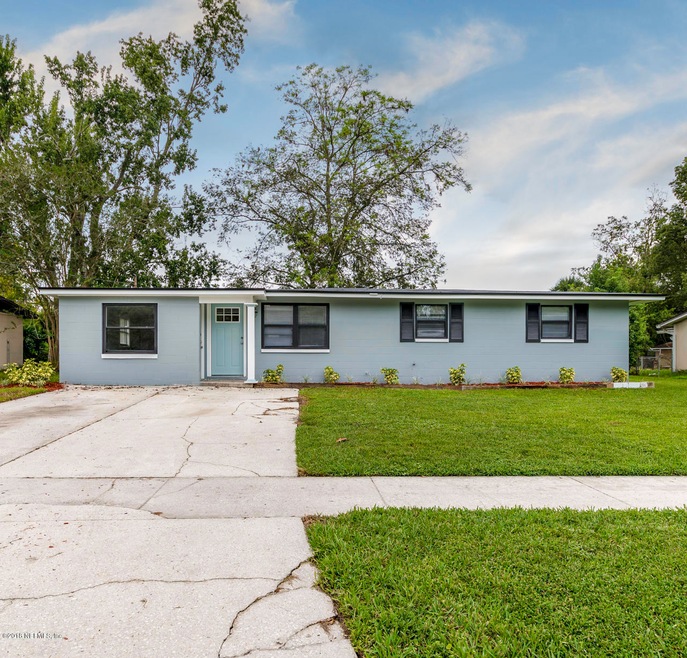 6925 Hafford Ln, Jacksonville, FL 32244 - photo 1