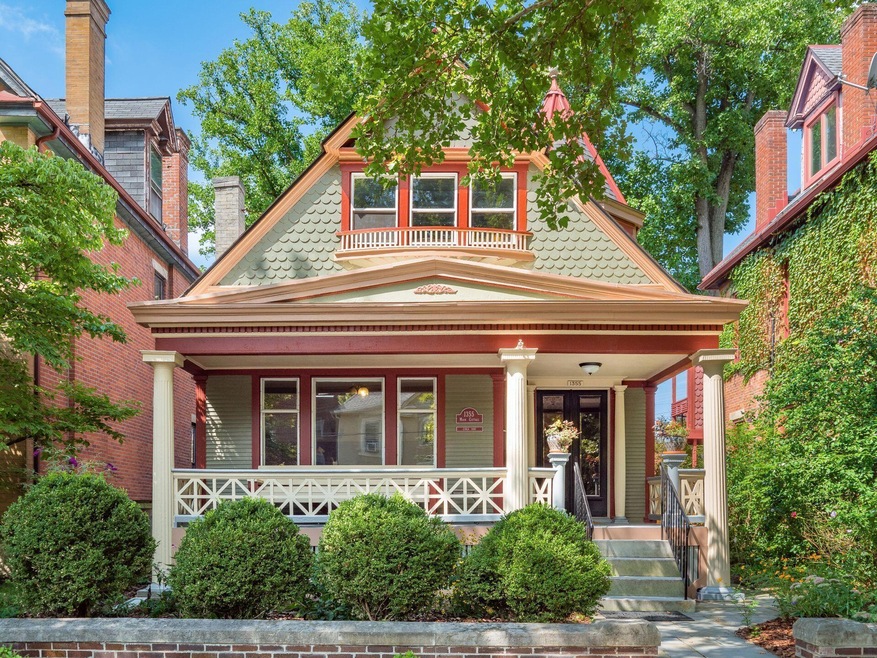 1355 Neil Ave