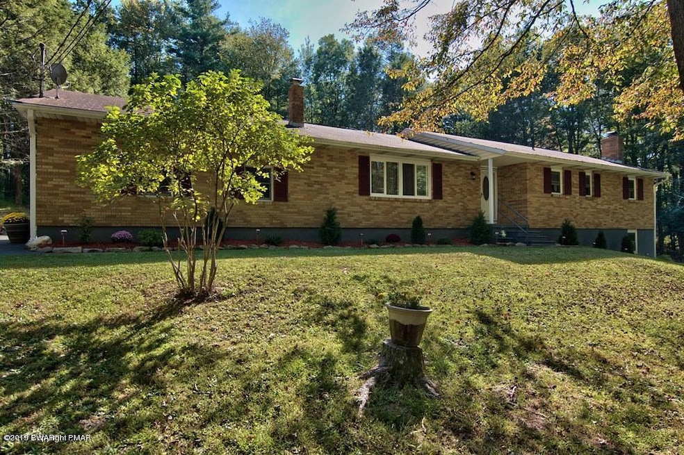 1303 Sherwood Forest Rd, Stroudsburg, PA 18360 - photo 1