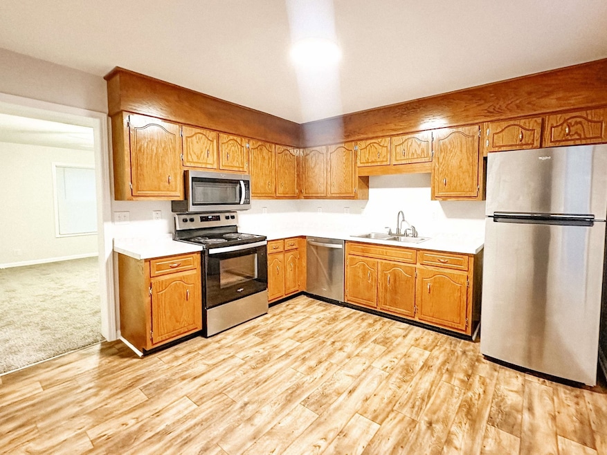 For Rent $1,250/month