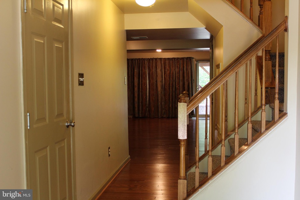 20 Yorktown Ct, Deptford Township, NJ 08096 - photo 1