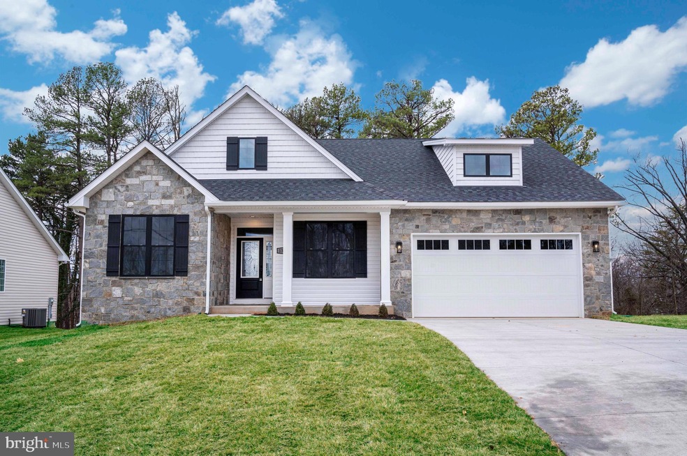 1336 Warren Ave, Front Royal, VA 22630 - photo 1