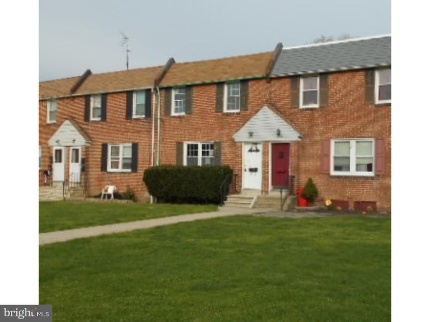 2104 Seneca Rd, Wilmington, DE 19805 - photo 1