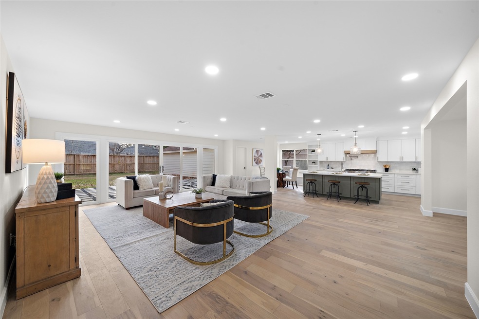 14015 Perthshire Rd, Houston, TX 77079 - photo 1