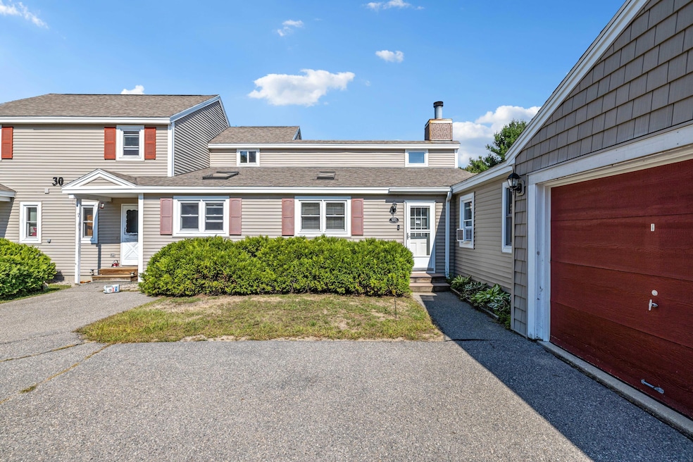 30 Riverview Dr unit D, North Berwick, ME 03906 - photo 1