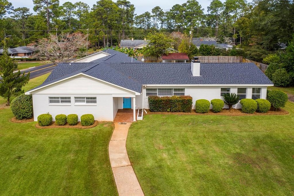 1813 Valley Rd, Albany, GA 31707 - photo 1