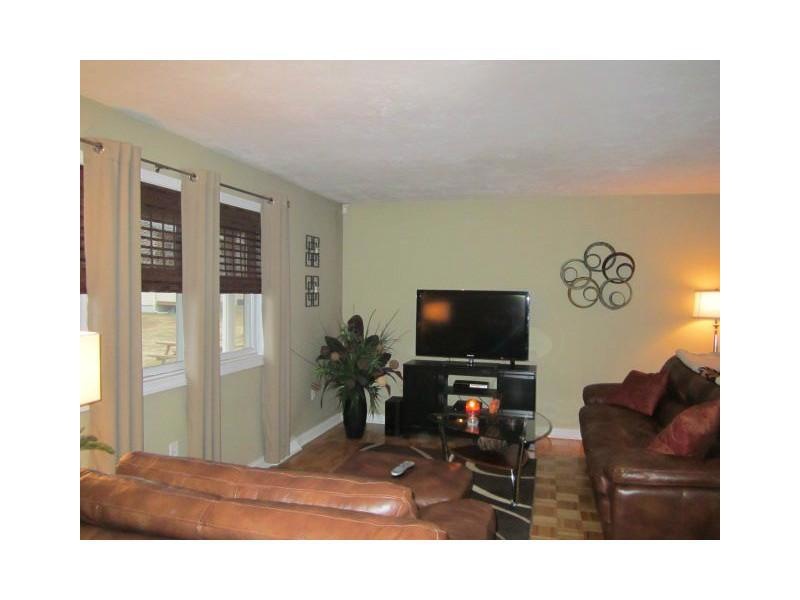 447 Stafford Rd unit F1, Tiverton, RI 02878 - photo 1