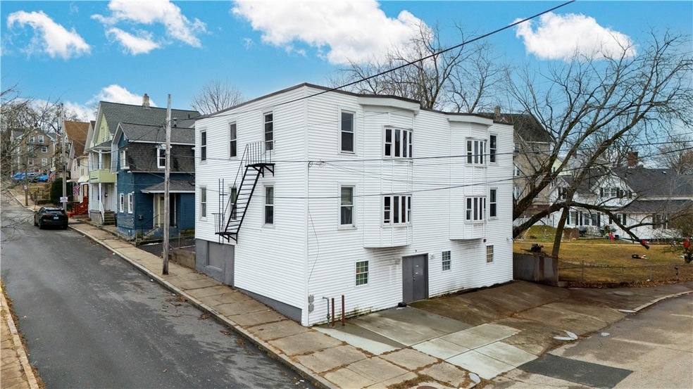 9 Wilson Ave, Woonsocket, RI 02895 - photo 1