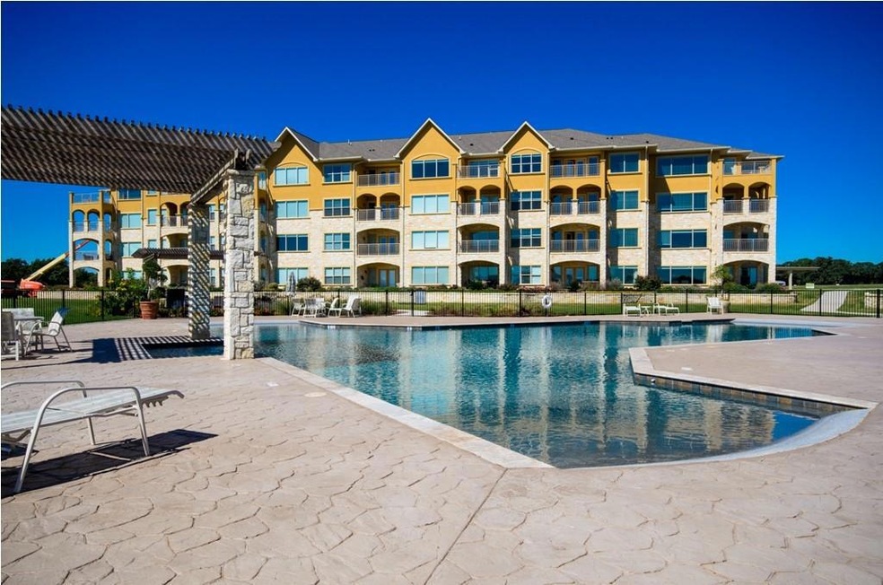 9900 Spur 294 unit 3208, Corsicana, TX 75109 - photo 1