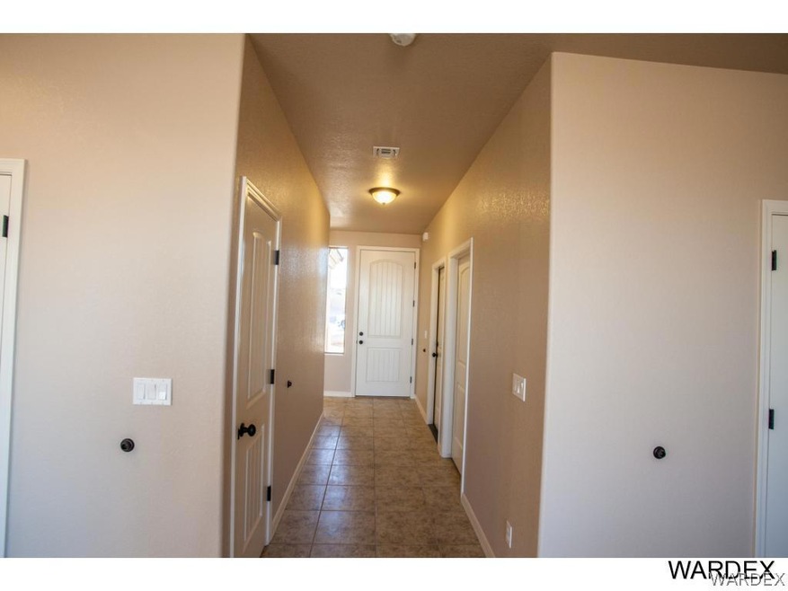 4211 E Old Ranch Ln, Kingman, AZ 86401 - photo 1