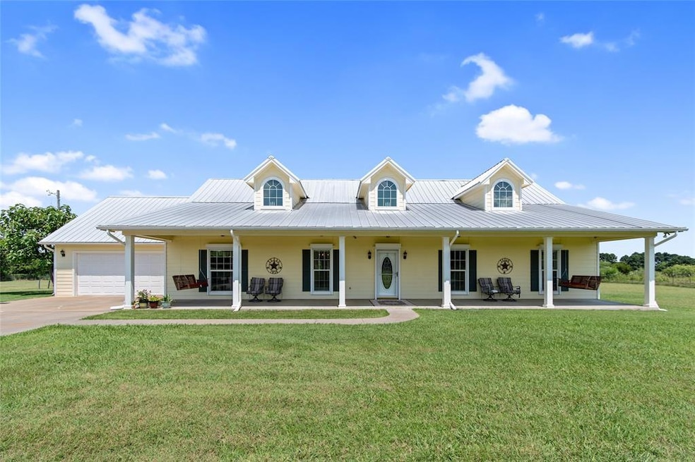 4225 Bramblett Rd, Cleburne, TX 76031 - photo 1