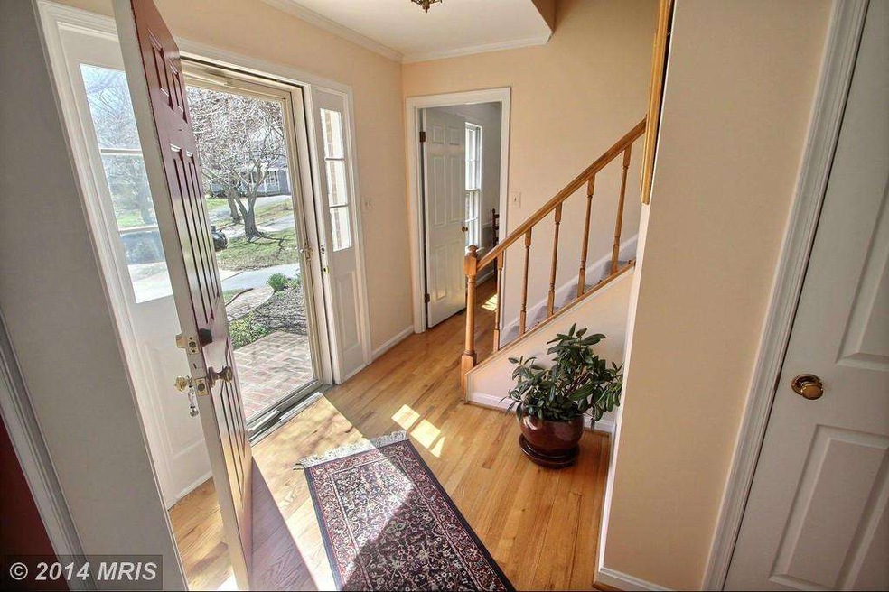 2240 Casemont Dr, Falls Church, VA 22046 - photo 1