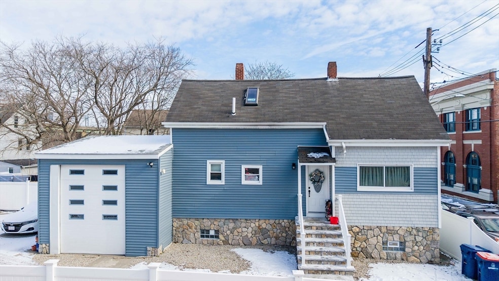 For Sale $379,900 • Co-Listing Agent