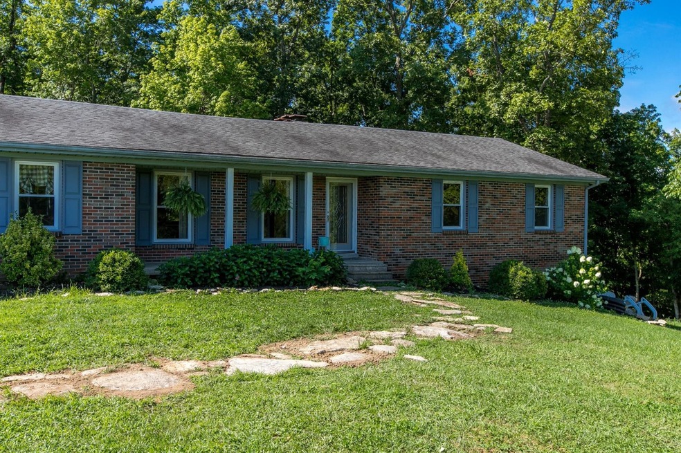 1011 Goshen Rd, Lawrenceburg, KY 40342 - photo 1