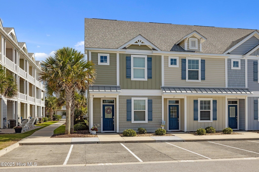 2800 W Fort MacOn Rd unit 46, Atlantic Beach, NC 28512 - photo 1