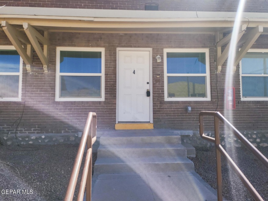 1100 Cedar St unit 4, El Paso, TX 79930 - photo 1