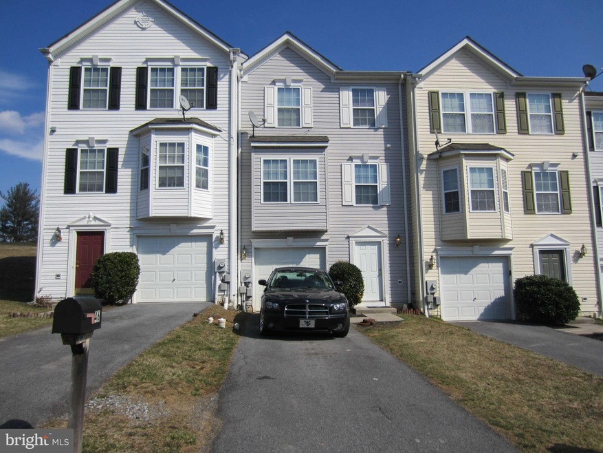 44 Dunrobin Dr, Martinsburg, WV 25405 - photo 1