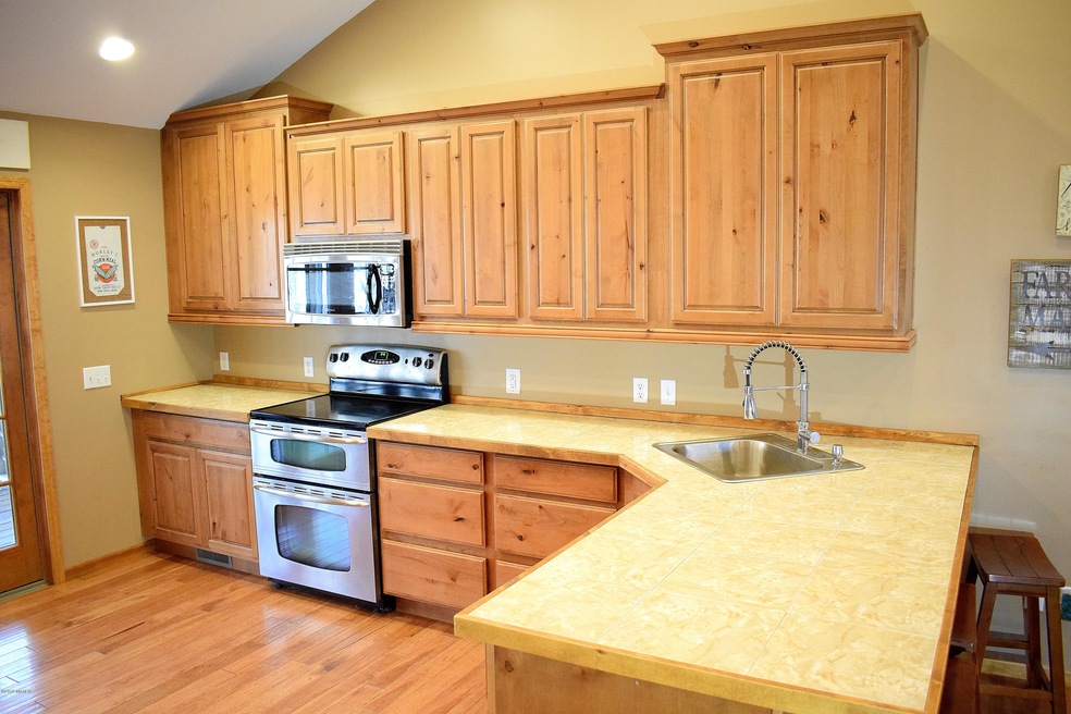 6855 Youngren Rd, Three Oaks, MI 49128 - photo 1