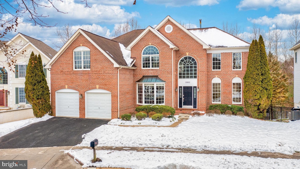 10602 Beechknoll Ln, Potomac, MD 20854 - photo 1