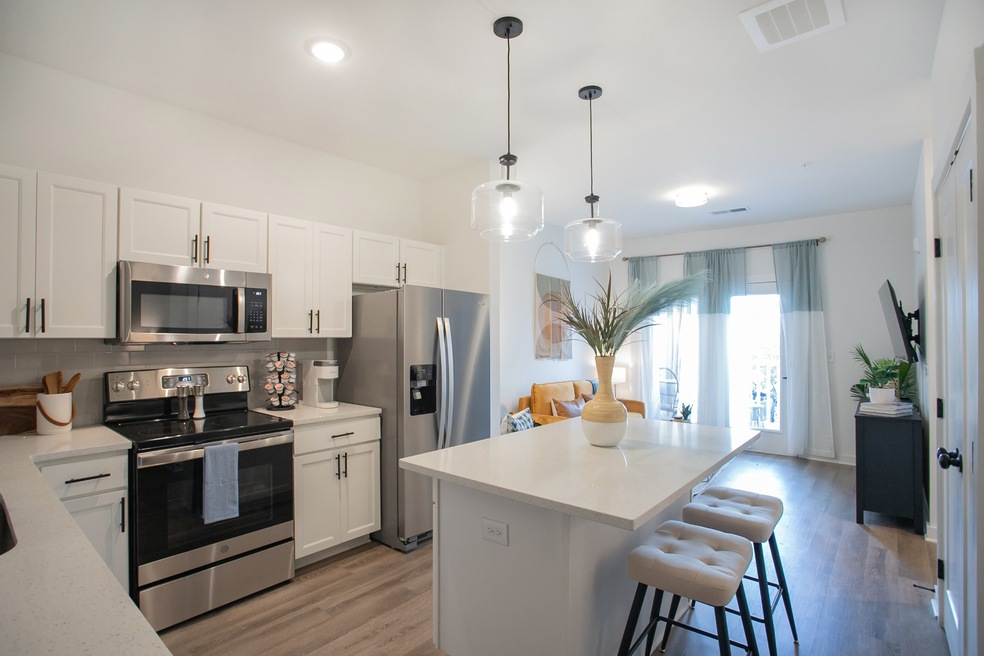 1540 Lebanon Pike unit 108, Nashville, TN 37210 - photo 1