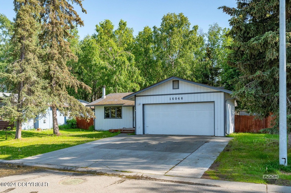 1-web-or-mls-16046 Mammoth Cir Exports-1