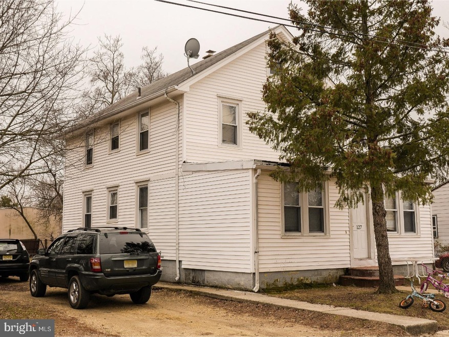 127 Jessup St, Paulsboro, NJ 08066 - photo 1
