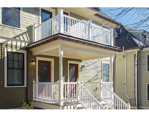 29 Summit Ave unit 2, Brookline, MA 02446 - photo 1