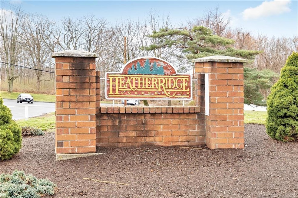 35 Heather Ridge, Shelton, CT 06484 - photo 1