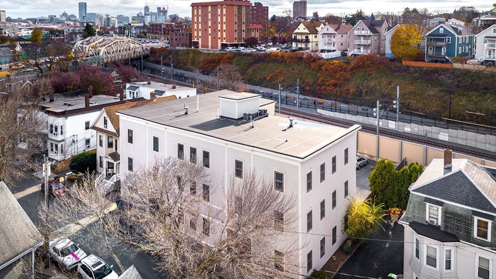 74 Gilman St unit 1, Somerville, MA 02145 - photo 1