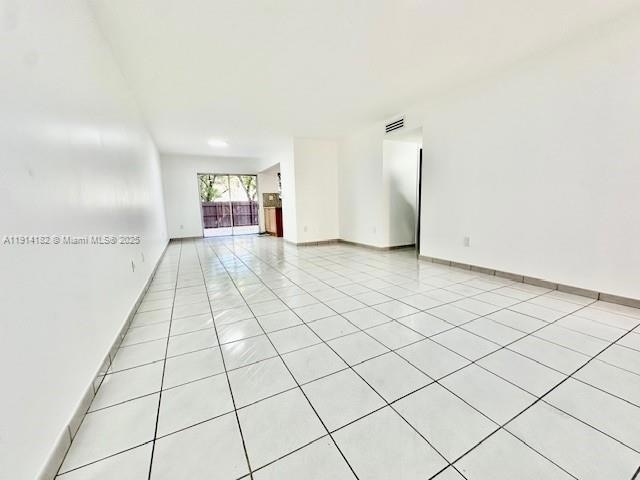 10851 SW 2nd St unit K106, Miami, FL 33174 - photo 1