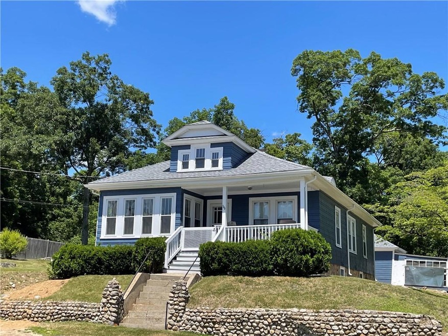 732 Cumberland Hill Rd, Woonsocket, RI 02895 - photo 1