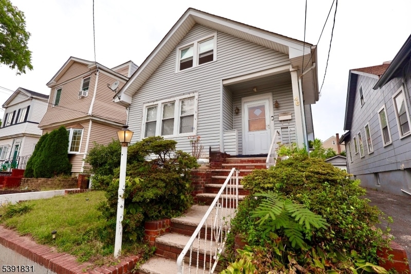 46 Laventhal Ave, Irvington, NJ 07111 - photo 1