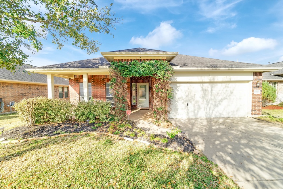 15419 Sprila Park Dr, Cypress, TX 77429 - photo 1