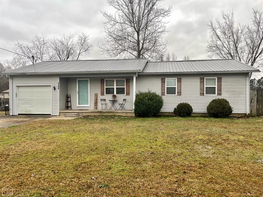 4208 Ambrose Dr, Paragould, AR 72450 - photo 1